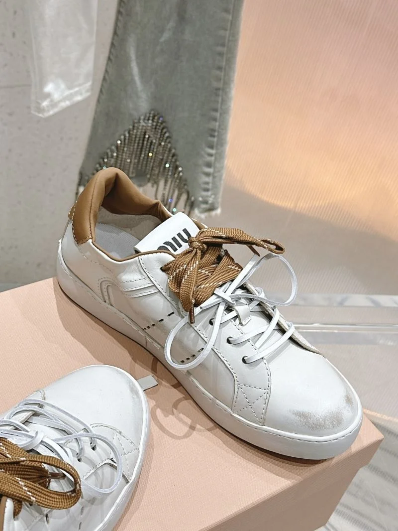 Attractive Ggdb Shoes 6414