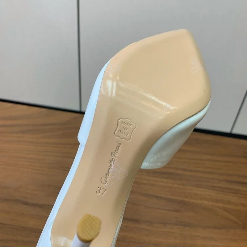 Durable Gianvito Rossi Sandals 12372