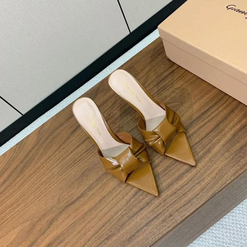 Supportive Gianvito Rossi Sandals 12371