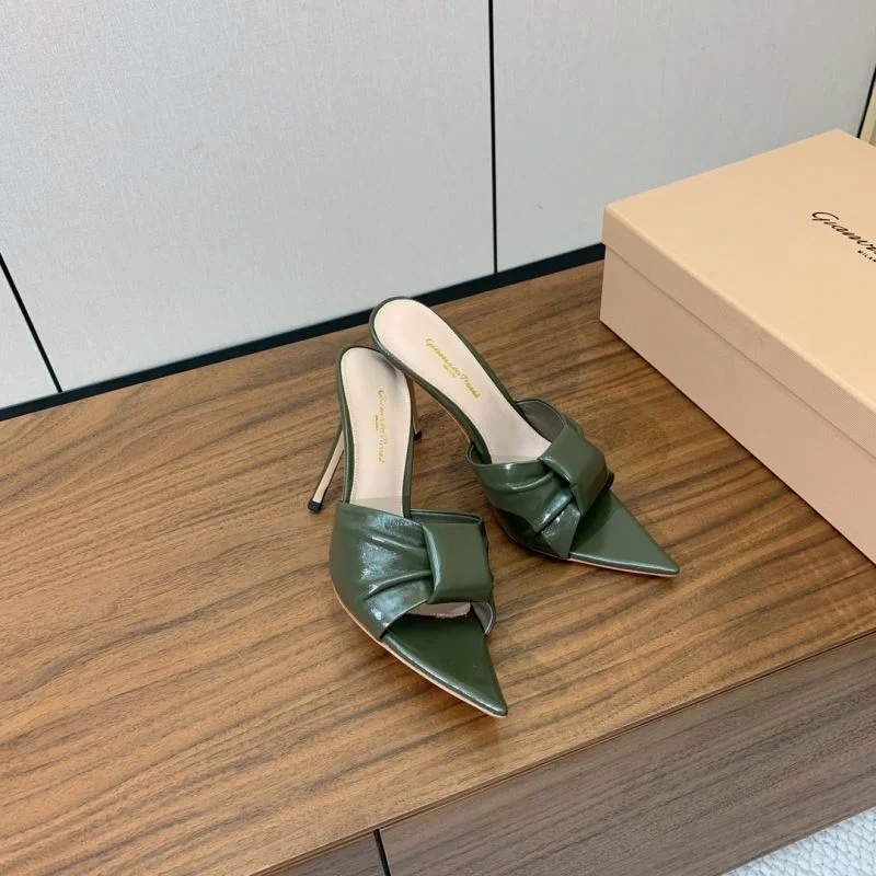 Refined Gianvito Rossi Sandals 12361