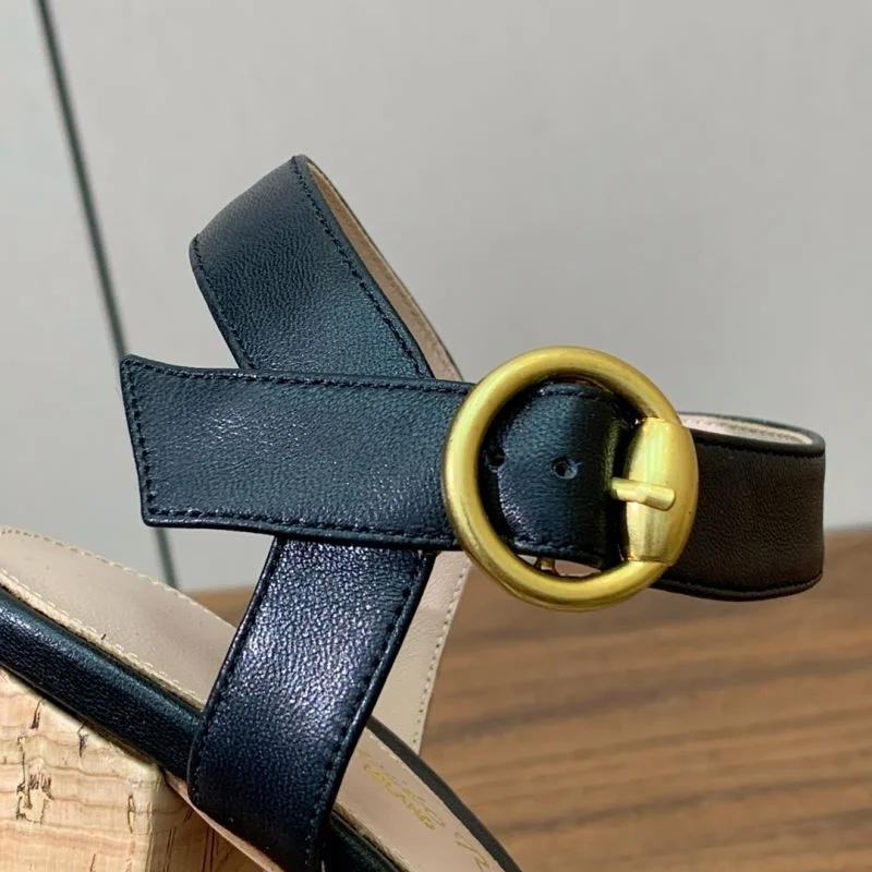 Breathable Gianvito Rossi Sandals 12381