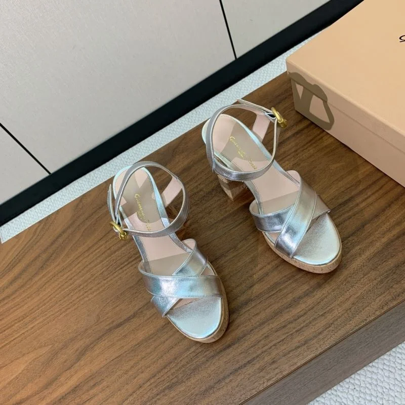 OnTrend Gianvito Rossi Sandals 12364