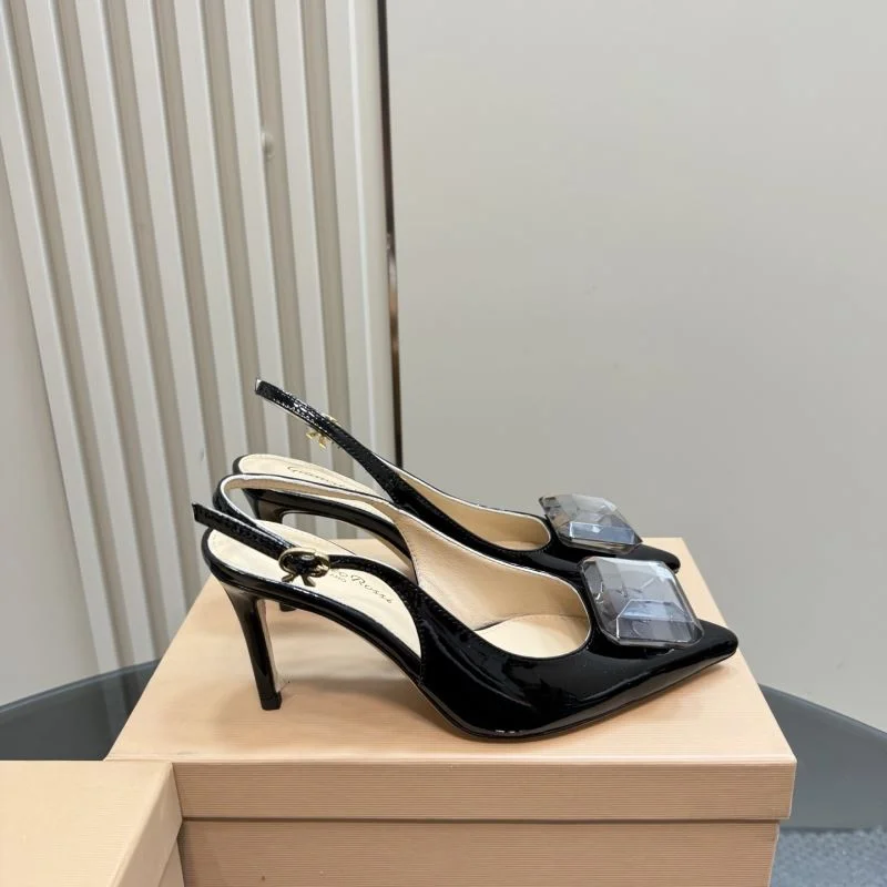 Sleek Gianvito Rossi Sandals 10082