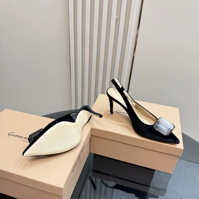 Gianvito Rossi Sandals Sophisticated 10179
