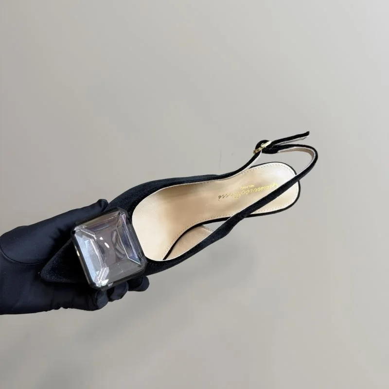 Gianvito Rossi Sandals Sophisticated 10179