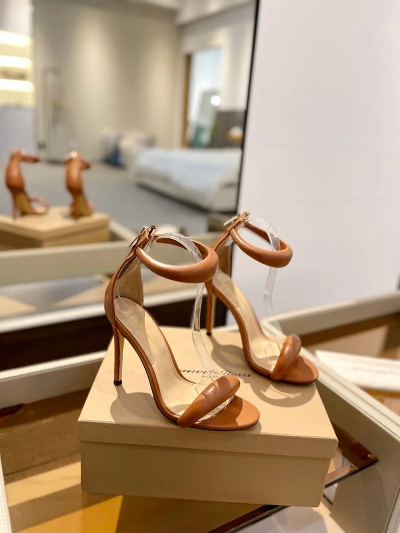 MoistureWicking Gianvito Rossi Sandals 10083