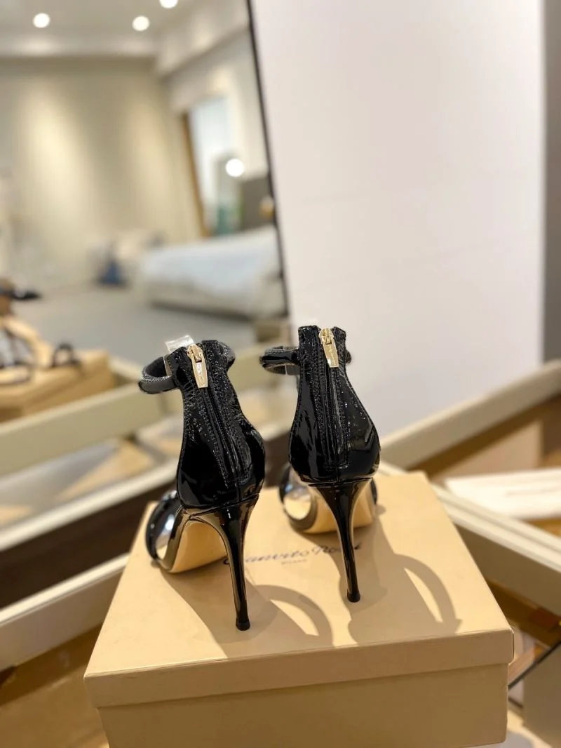 Reliable Gianvito Rossi Sandals 10072