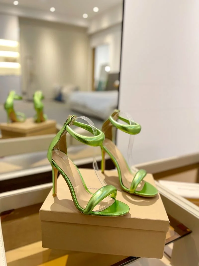 Sustainable Gianvito Rossi Sandals 10076