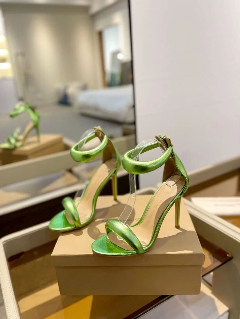 Sustainable Gianvito Rossi Sandals 10076