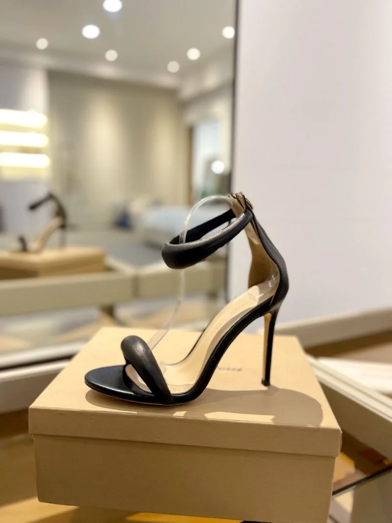 Gianvito Rossi Sandals Upgraded 10077