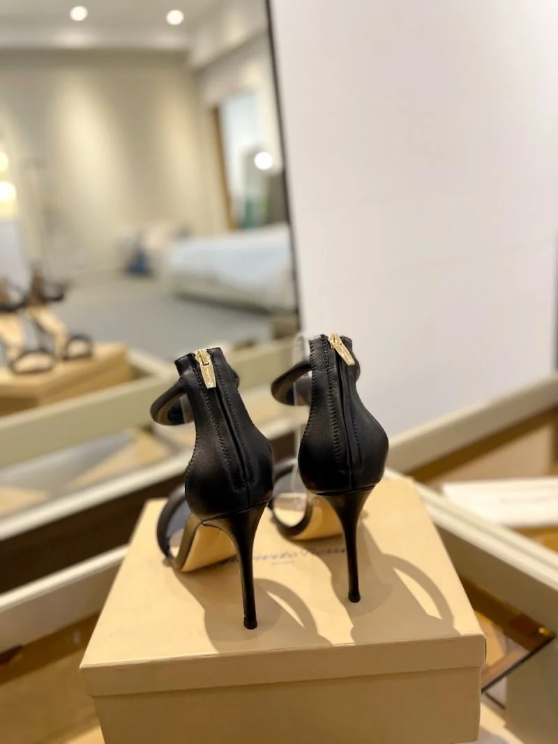 Gianvito Rossi Sandals Upgraded 10077