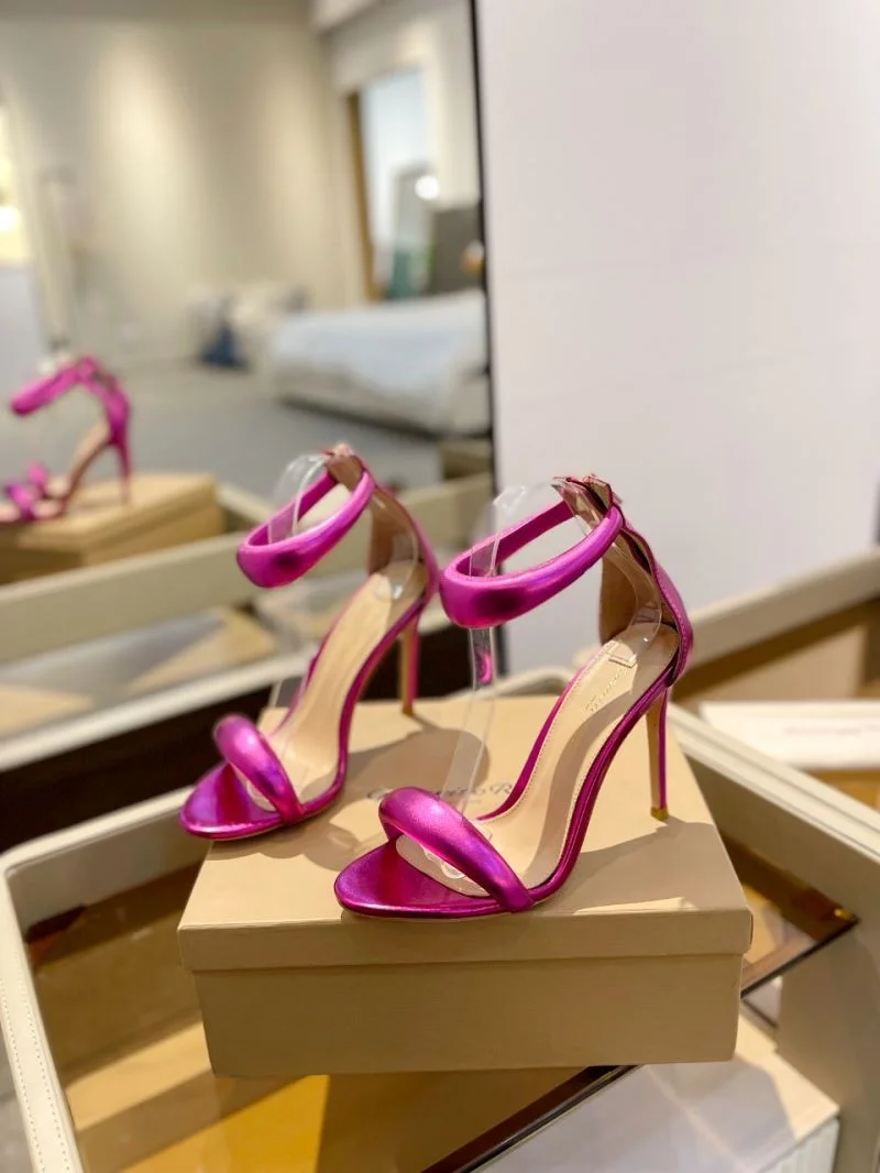 GoodFit Gianvito Rossi Sandals 10116