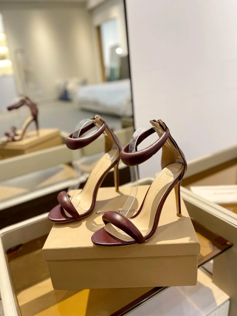 Comfortable Gianvito Rossi Sandals 10063