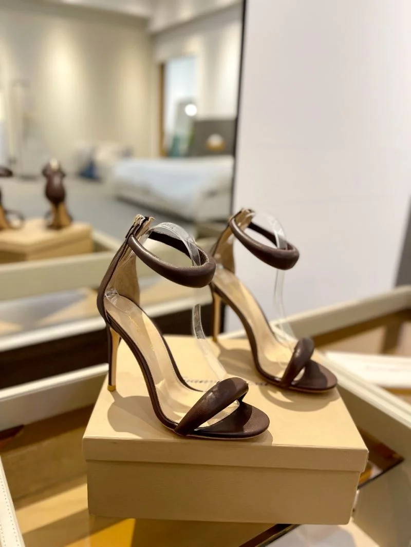 Gianvito Rossi Sandals TimelessDesign 10096