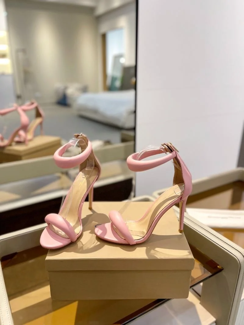 Gianvito Rossi Sandals Breathable 10069