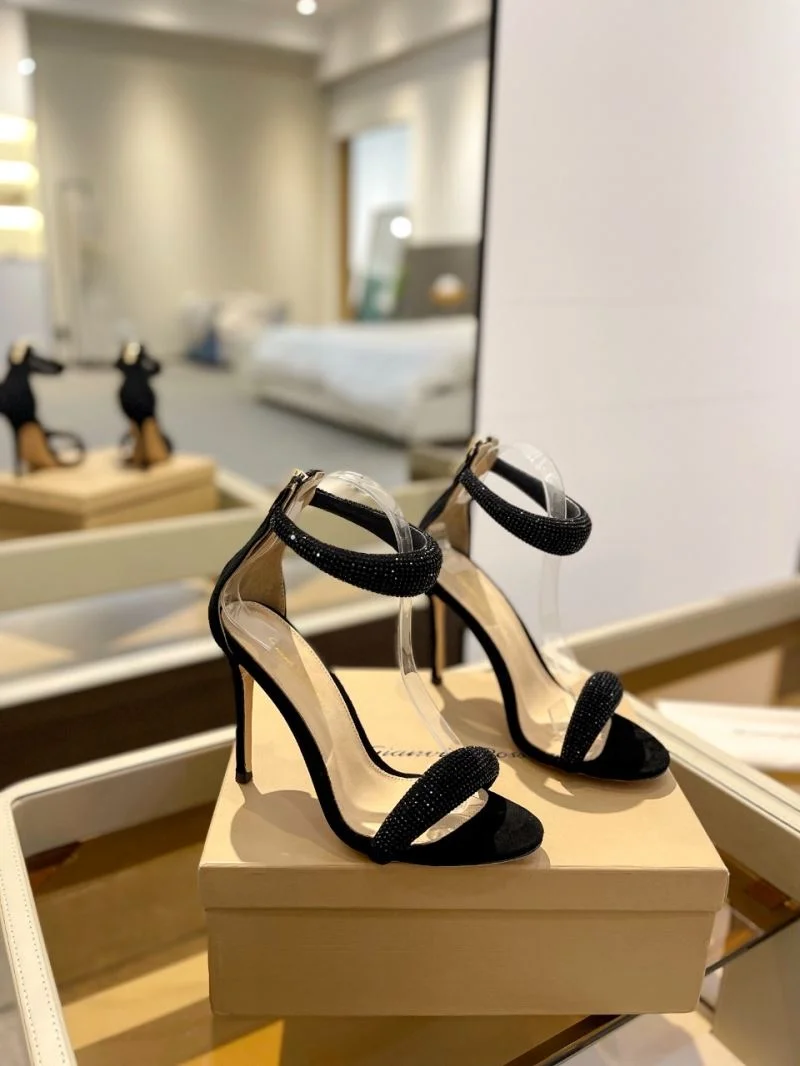 Gianvito Rossi Sandals Bold 10158