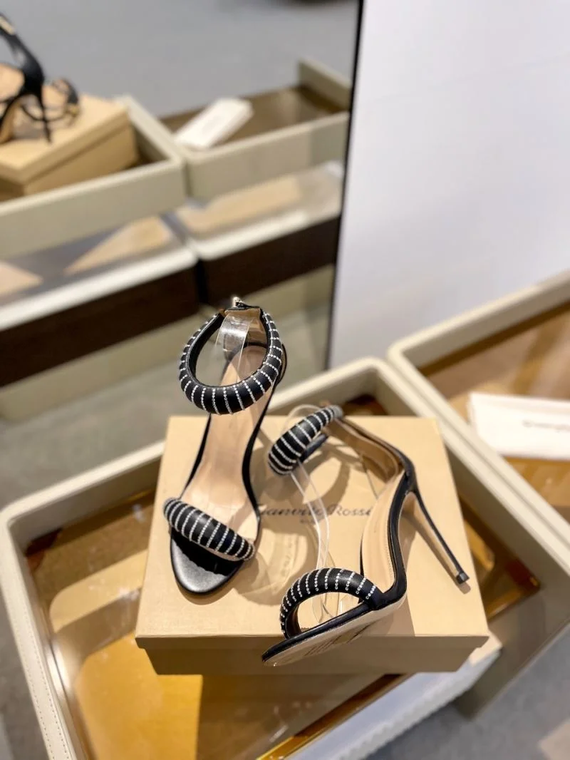 Gianvito Rossi Sandals EasyMatch 10064