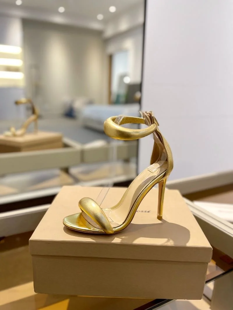 Stylish Gianvito Rossi Sandals 10094