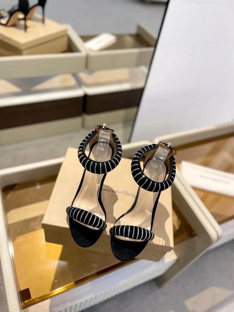Contemporary Gianvito Rossi Sandals 10061