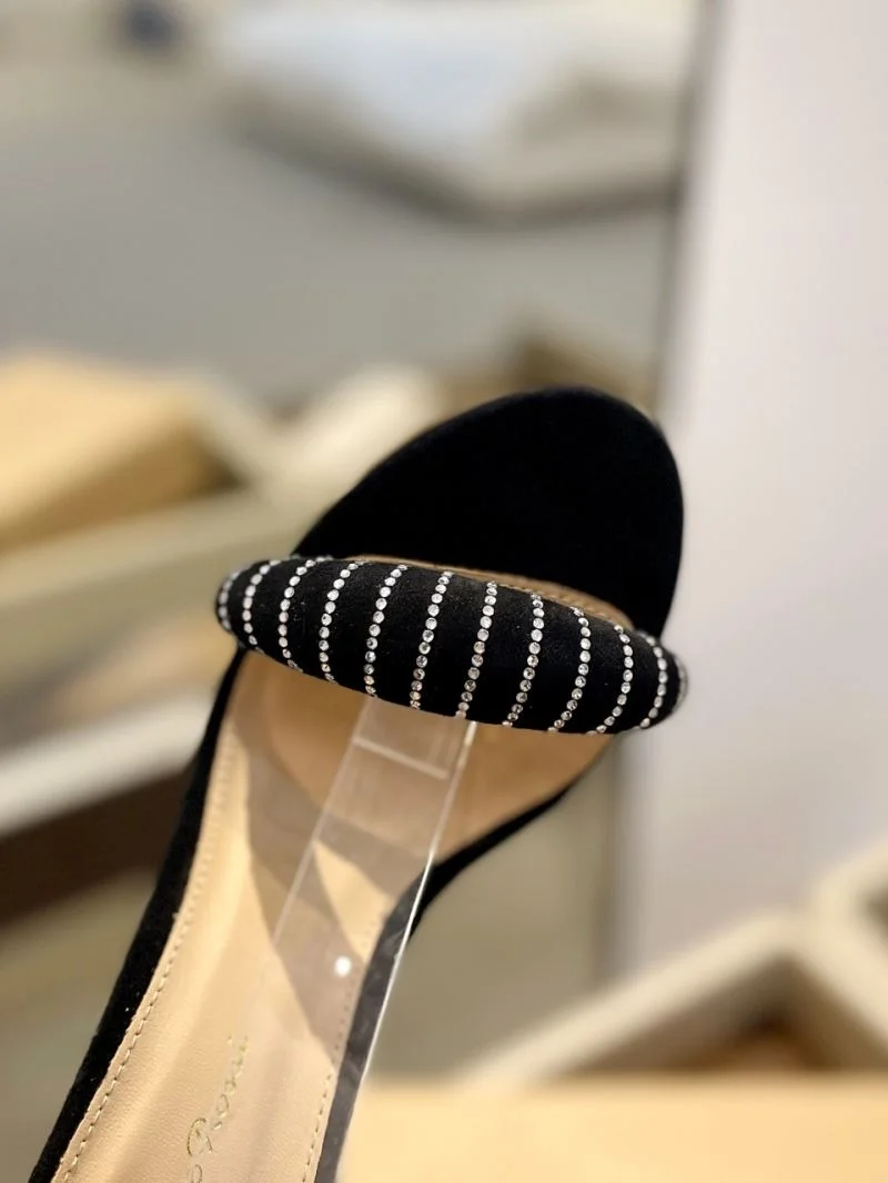 Contemporary Gianvito Rossi Sandals 10061