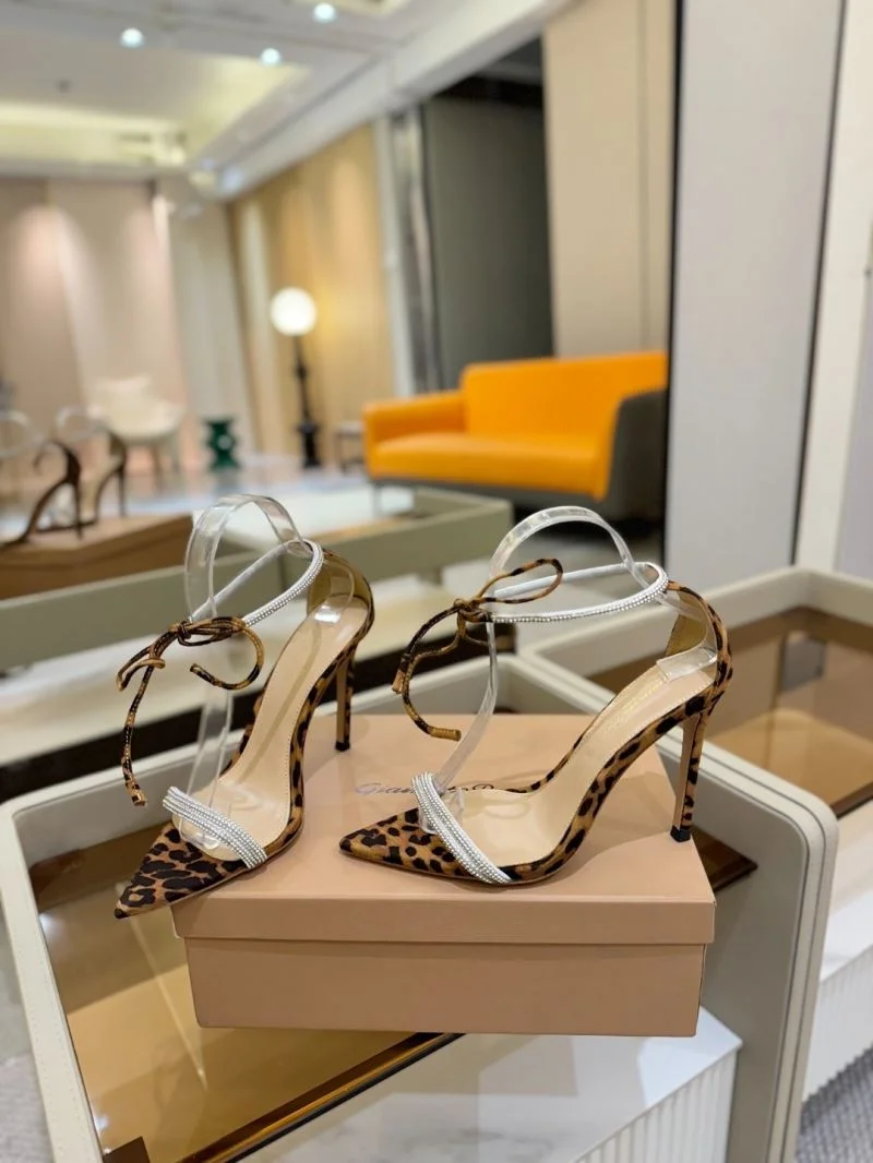 Gianvito Rossi Sandals Timeless 10093