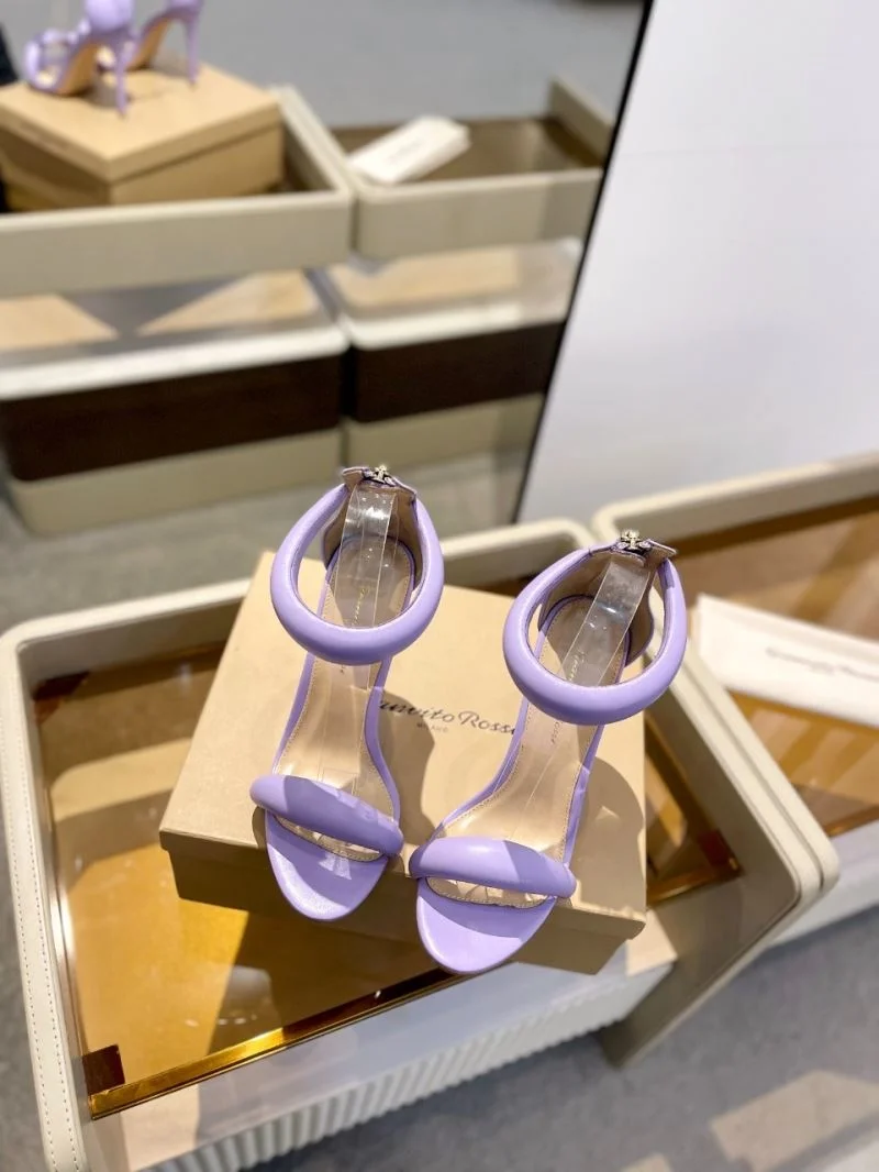 Breathable Gianvito Rossi Sandals 10073