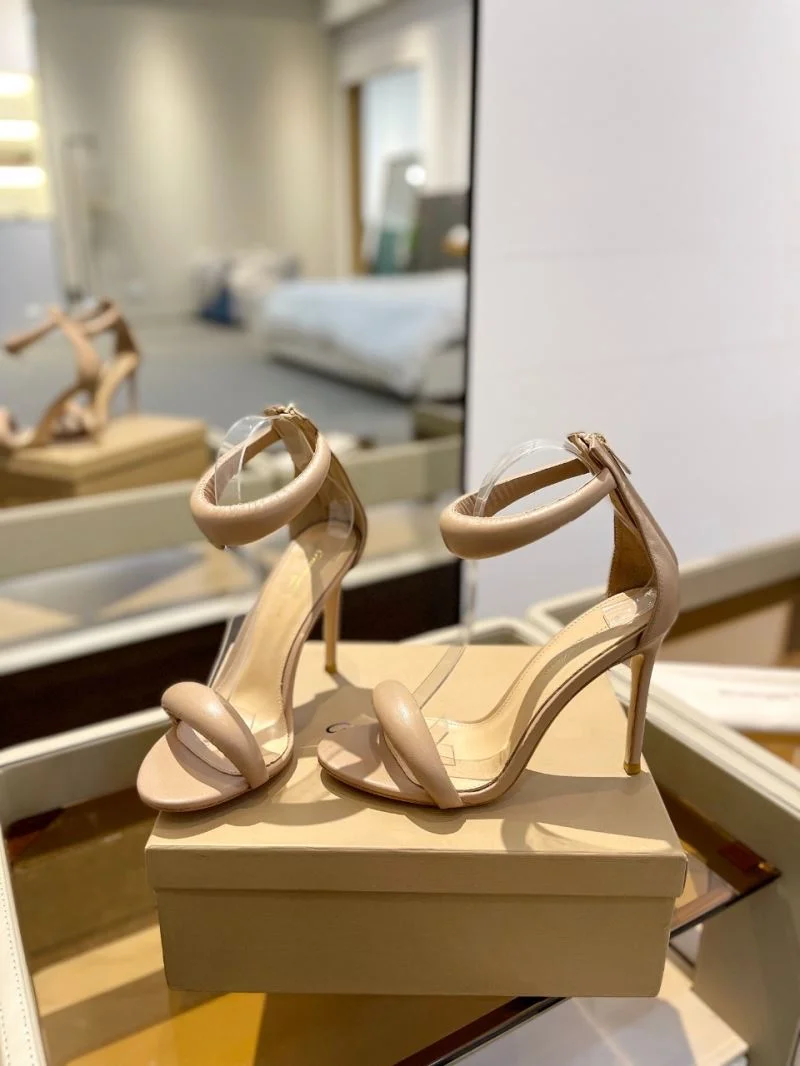HighPerformance Gianvito Rossi Sandals 10043