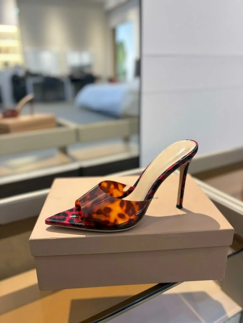 Gianvito Rossi Sandals Breathable 10025