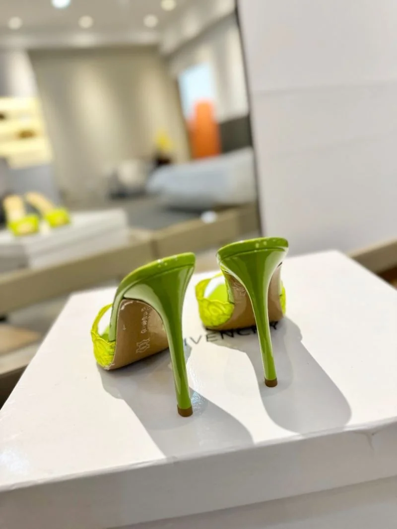 Gianvito Rossi Sandals Refined 10028