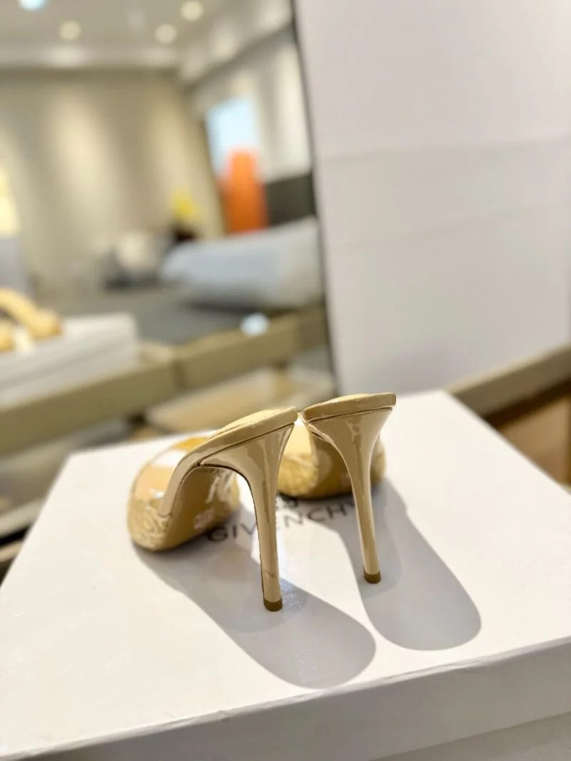Lightweight Gianvito Rossi Sandals 10032