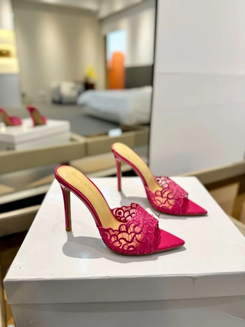 Gianvito Rossi Sandals Minimalist 10023