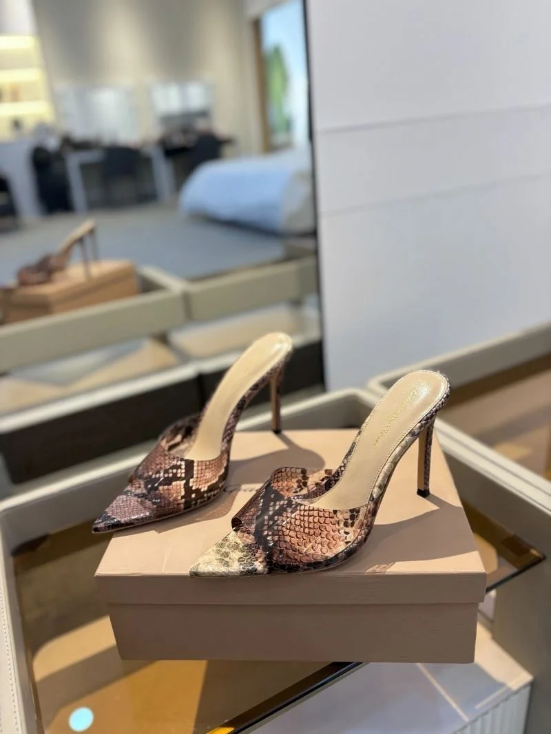 Gianvito Rossi Sandals Stretchable 10039