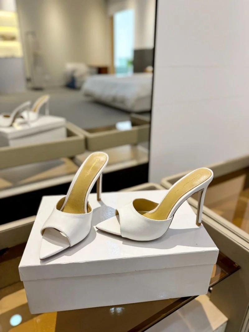 Gianvito Rossi Sandals Durable 10042