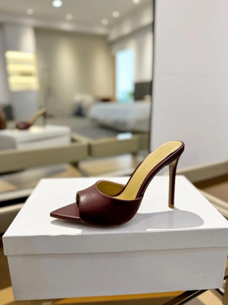 Gianvito Rossi Sandals Minimalist 10037
