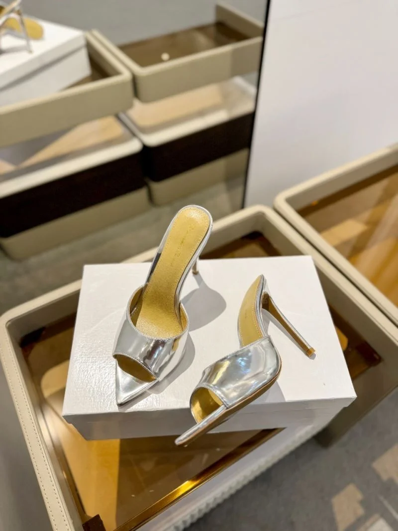 Attractive Gianvito Rossi Sandals 10085