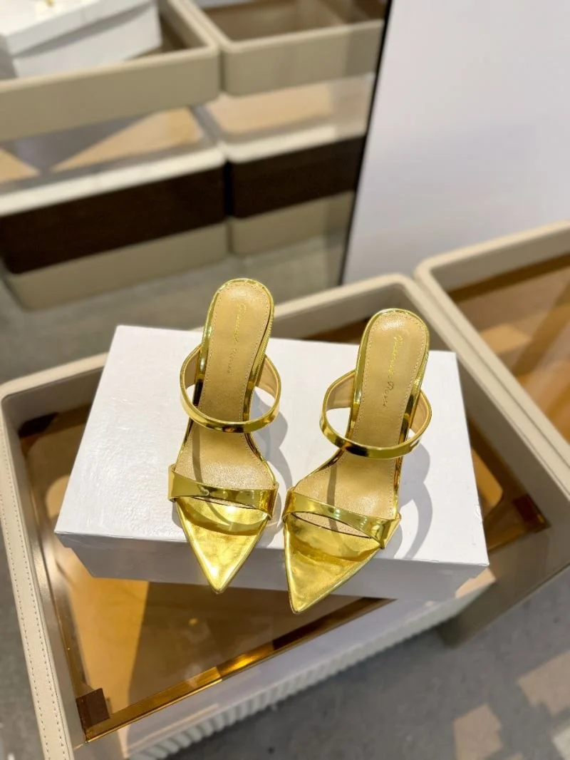 Premium Gianvito Rossi Sandals 10074