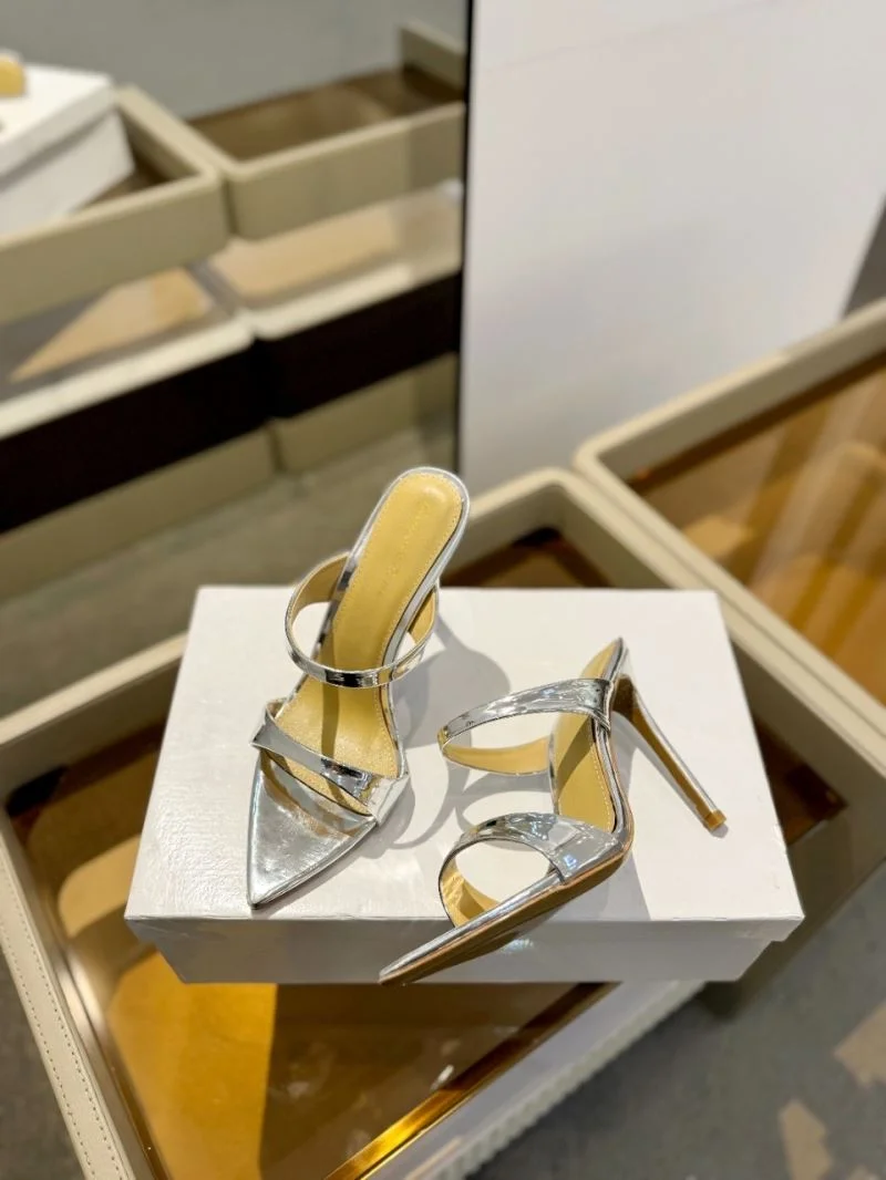 Affordable Gianvito Rossi Sandals 10003