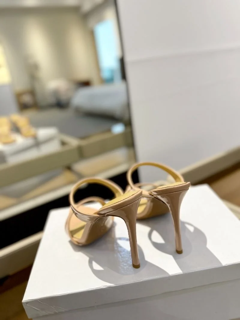 Gianvito Rossi Sandals Trendy 10051