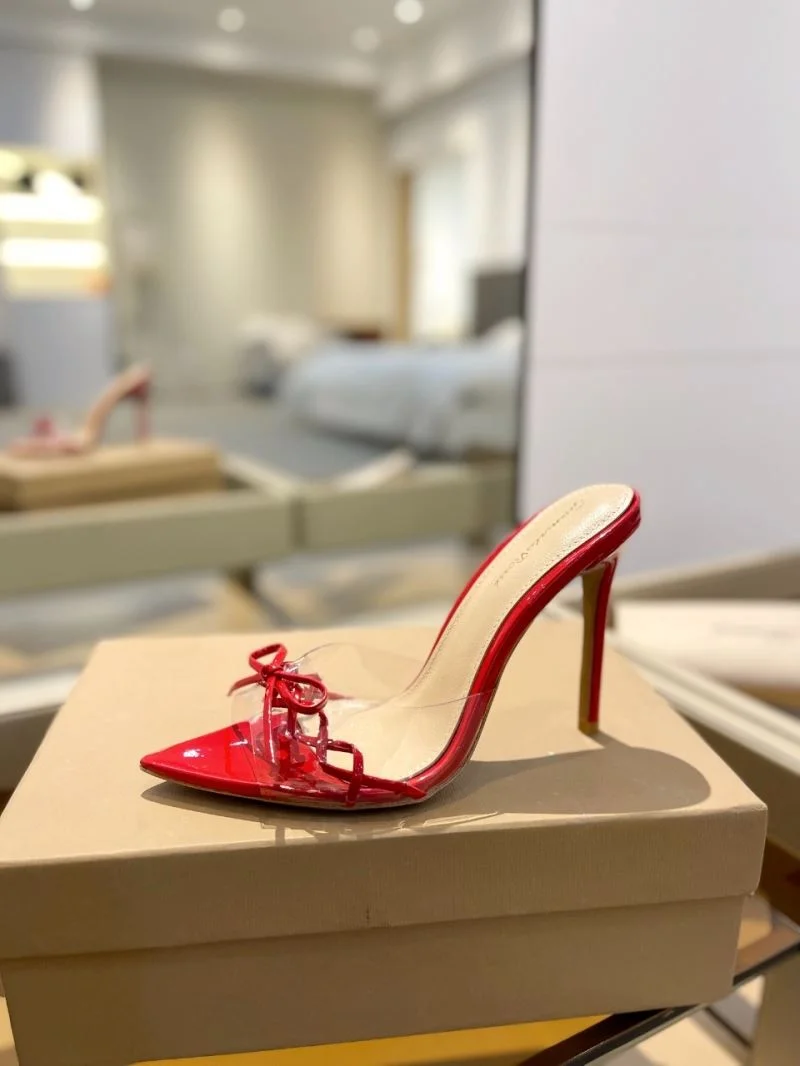 Elegant Gianvito Rossi Sandals 10001