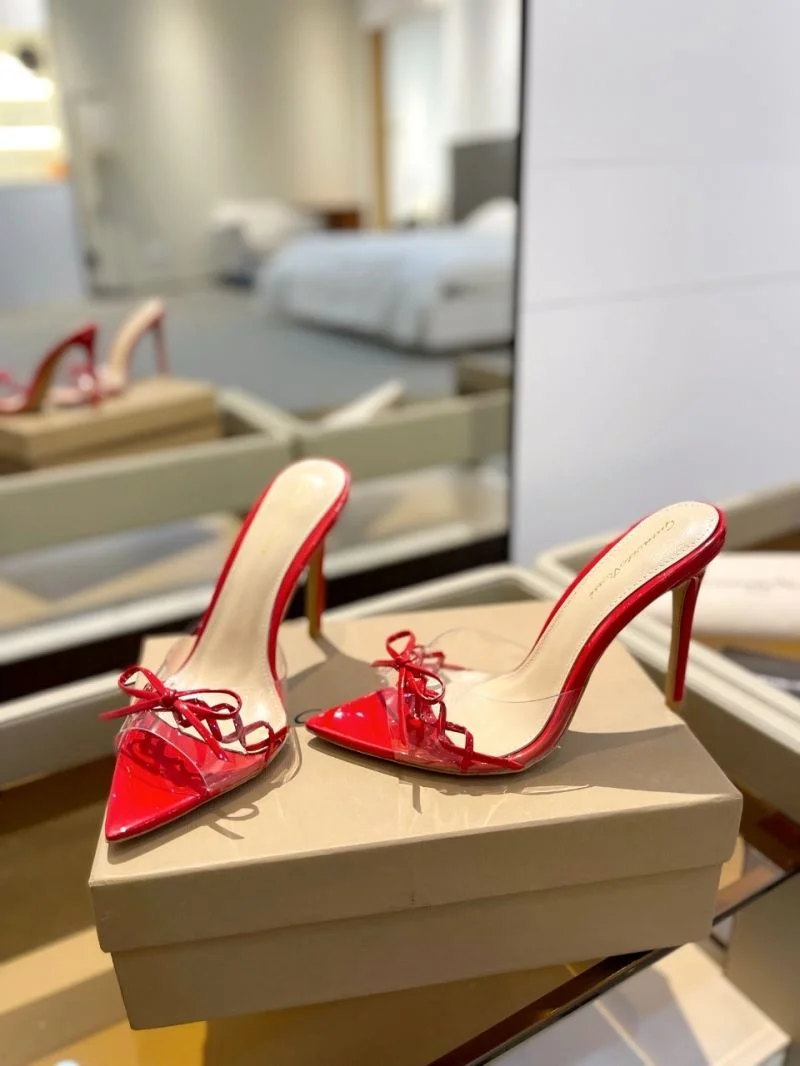 Elegant Gianvito Rossi Sandals 10001