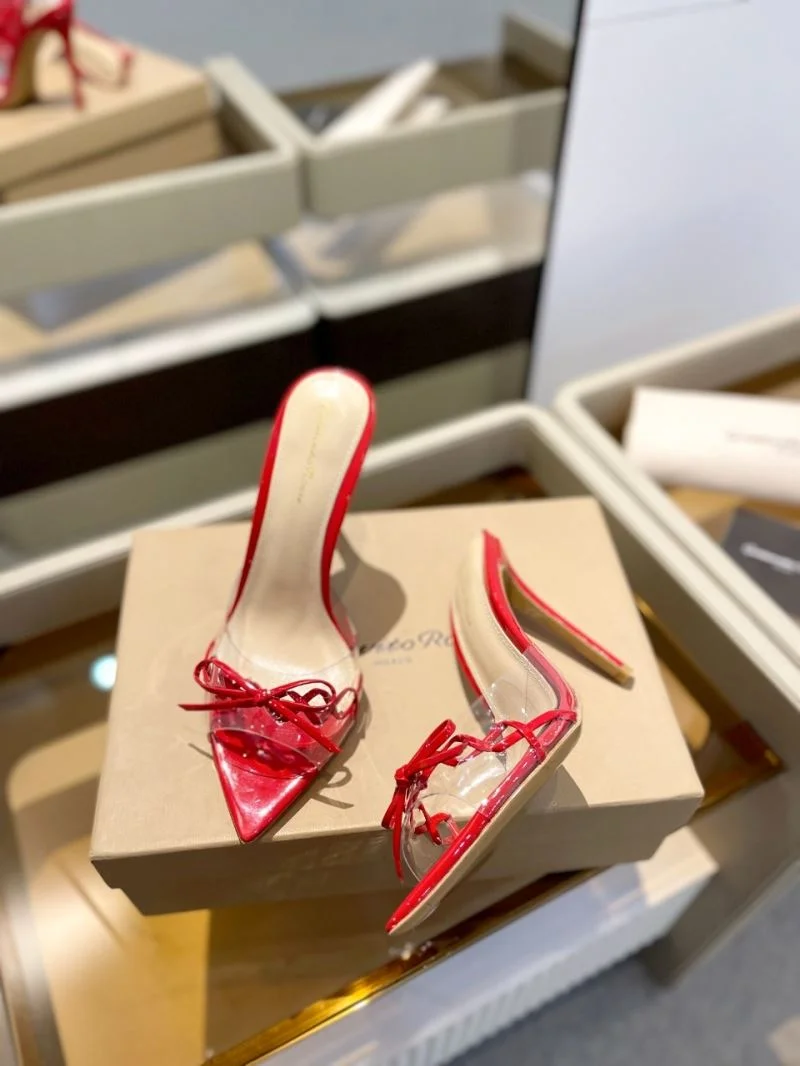 Elegant Gianvito Rossi Sandals 10001