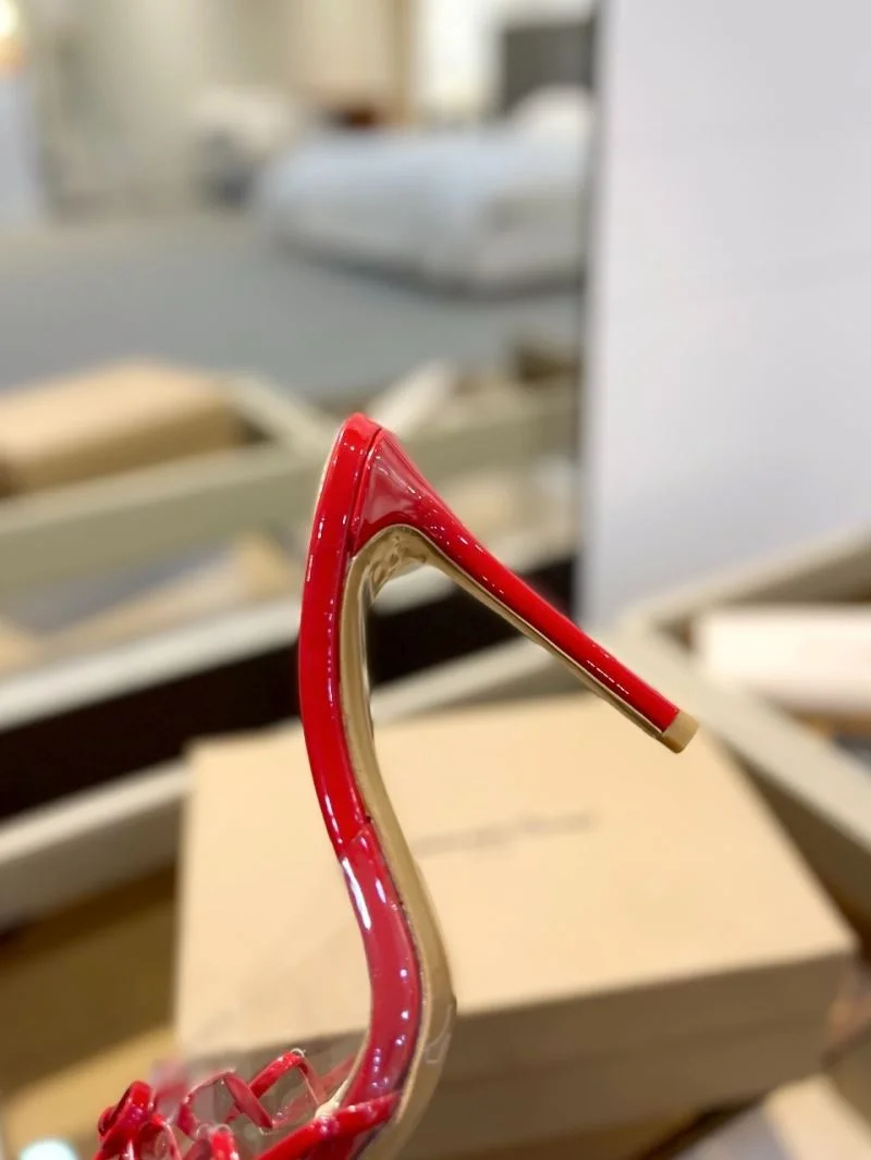 Elegant Gianvito Rossi Sandals 10001