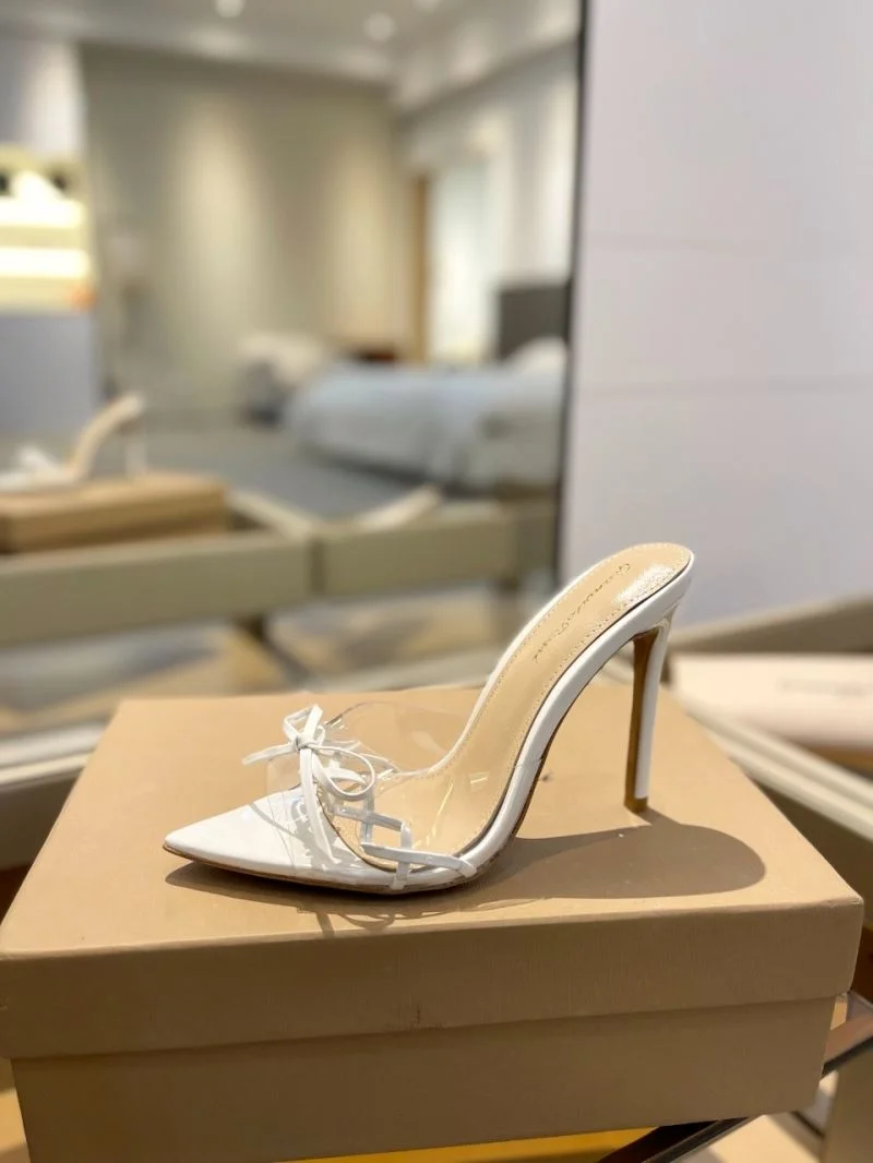 AllSeason Gianvito Rossi Sandals 10031