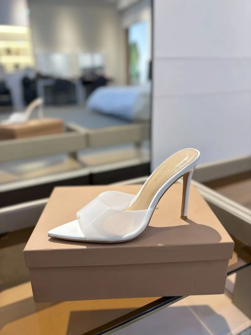 Sophisticated Gianvito Rossi Sandals 9984