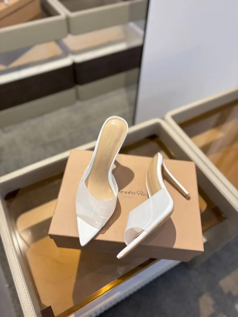 Sophisticated Gianvito Rossi Sandals 9984