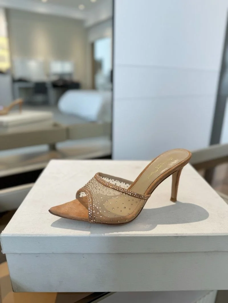 Vibrant Gianvito Rossi Sandals 10000