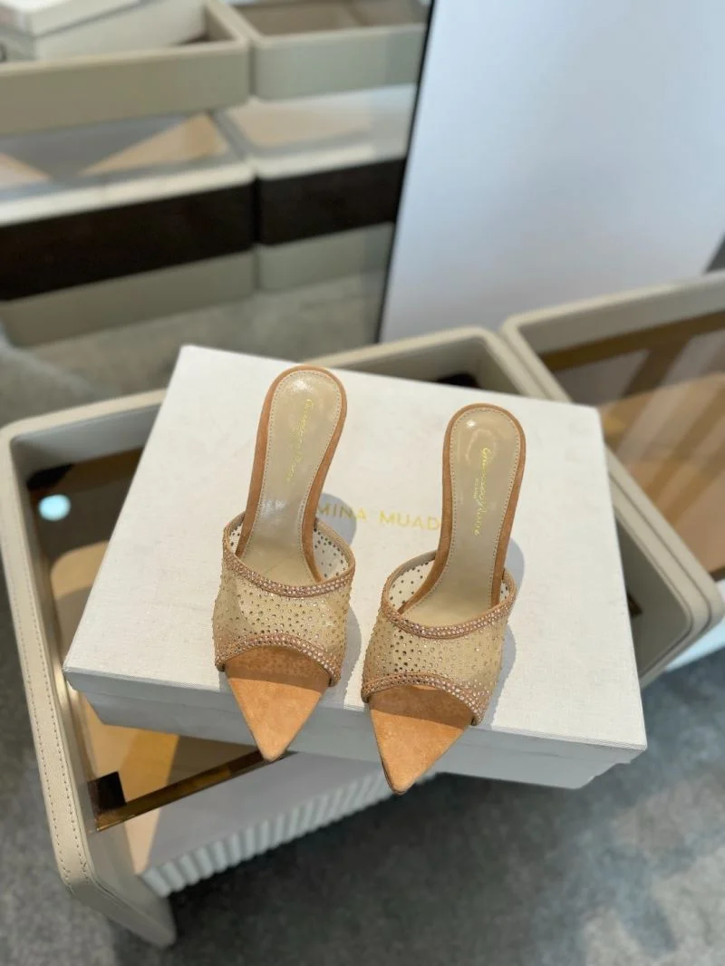 Vibrant Gianvito Rossi Sandals 10000