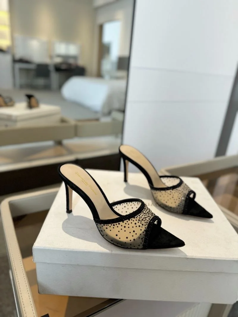 Gianvito Rossi Sandals Contemporary 10040