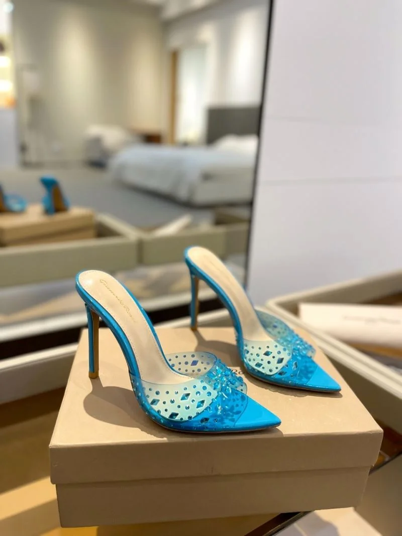 Stretchable Gianvito Rossi Sandals 10056