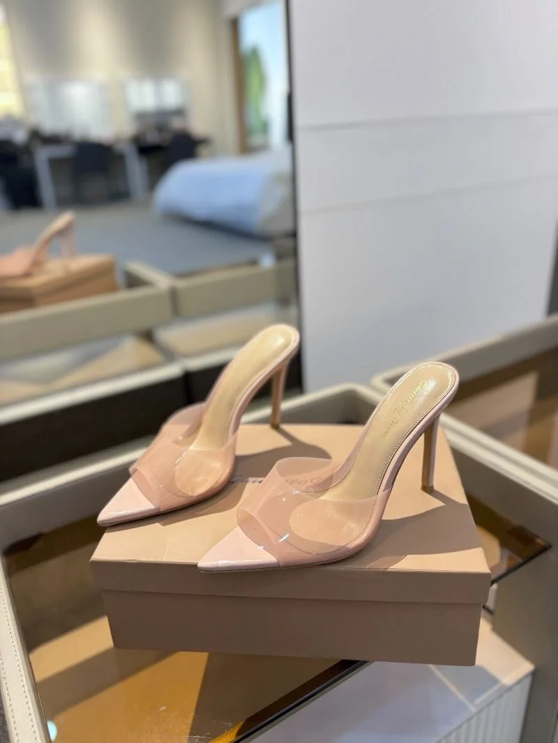 WaterResistant Gianvito Rossi Sandals 9989